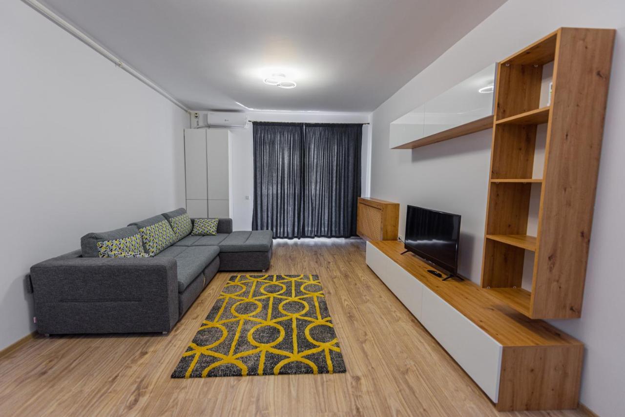 Moonlight Sky Mamaia Apartment Ngoại thất bức ảnh